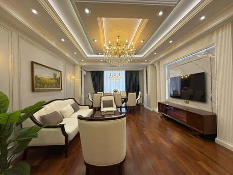 4 otaq · 176 m² · 5/17 mərtəbə, Nəriman Nərimanov
