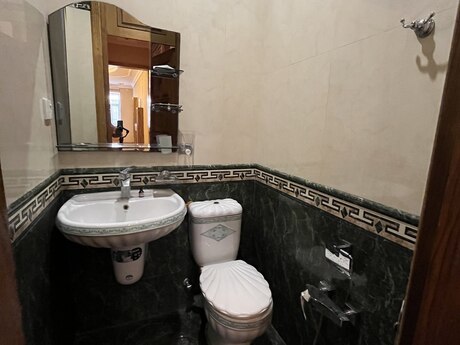 14 otaqlı həyət evi/bağ evi - Badamdar q. - 1000 m²