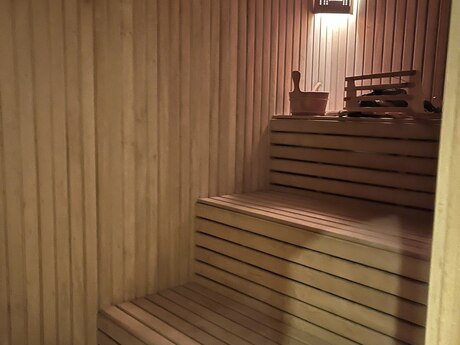 14 otaqlı həyət evi/bağ evi - Badamdar q. - 1000 m²