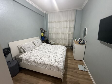 Объявление №6379725 - Баку, м. Иншаатчылар, 4-комн., 115 м², 1/9 этаж