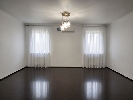 Elan №6379802 - Bakı, 28 May m., 2 otaqlı, 72 m²
