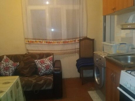 Elan №6379899 - Bakı, Elmlər Akademiyası m., 2 otaqlı, 60 m², 3/5 mərtəbə