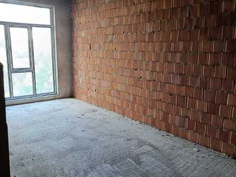 2 otaqlı mənzil, 70 m², İnşaatçılar: 230 000 ₼ 3
