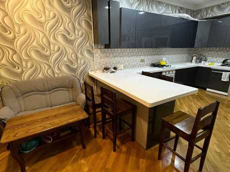 4 otaqlı mənzil, 150 m², Elmlər Akademiyası: 395 000 ₼ 4