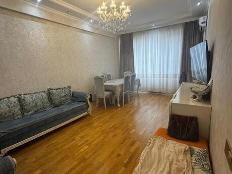 Elan №6380086 - Bakı, Azadlıq Prospekti m., 2 otaqlı, 77 m², 5/17 mərtəbə