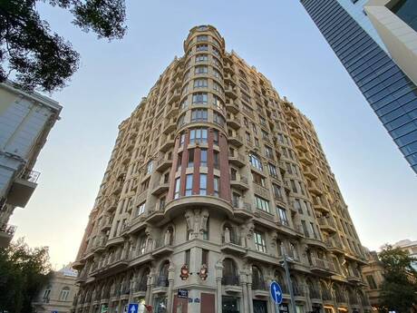 Elan №6380100 - Bakı, İçəri Şəhər m., 4 otaqlı, 204 m², 8/12 mərtəbə