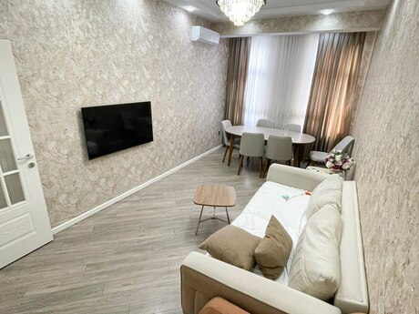 3 otaqlı yeni tikili - 28 May m. - 90 m²