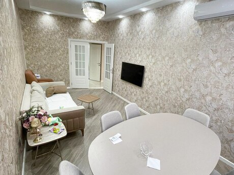 3 otaqlı yeni tikili - 28 May m. - 90 m²