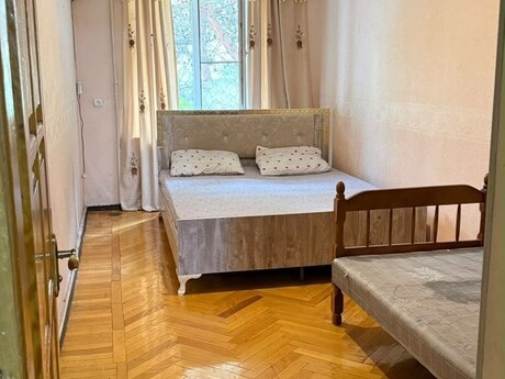 Elan №6380615 - Bakı, İnşaatçılar m., 2 otaqlı, 55 m², 3/5 mərtəbə