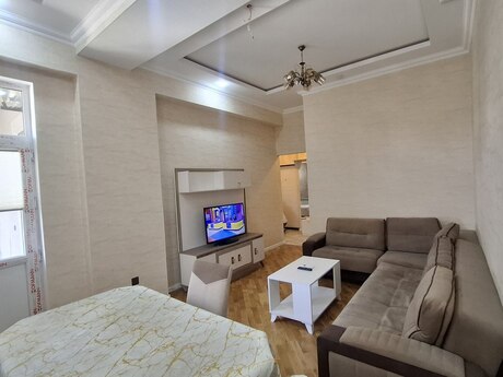 Kirayə 2 otaqlı mənzil, 57 m², 28 May: 950 ₼/ay 5