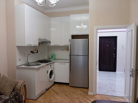 Elan №6380690 - Bakı, Qara Qarayev m., 2 otaqlı, 53 m², 11/17 mərtəbə