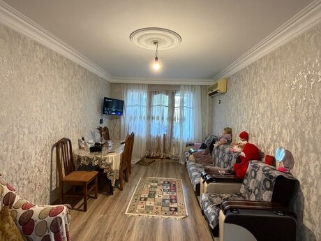 2 otaqlı köhnə tikili - Xalqlar Dostluğu m. - 50 m²