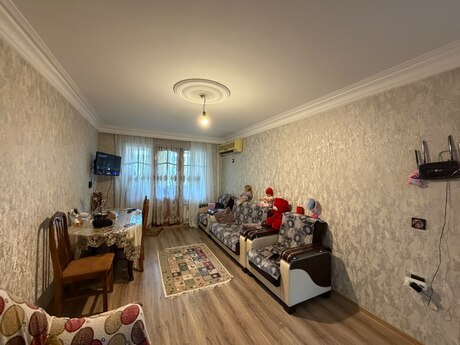 2 otaqlı köhnə tikili - Xalqlar Dostluğu m. - 50 m²