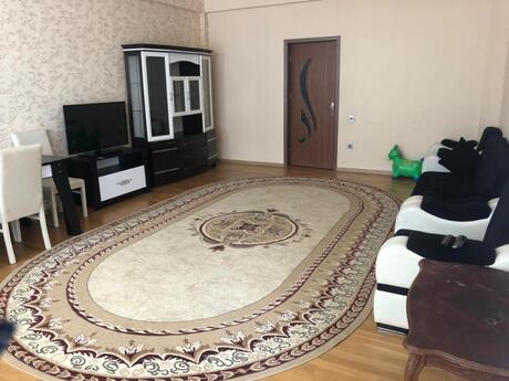 Kirayə 3 otaqlı mənzil, 125 m², Şah İsmayıl Xətai: 900 ₼/ay 3