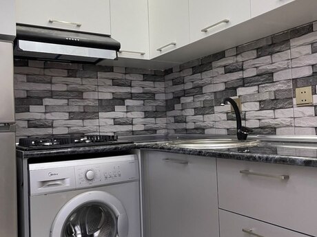 1 rooms · 35 m² · floor 1/5, Neftçilər