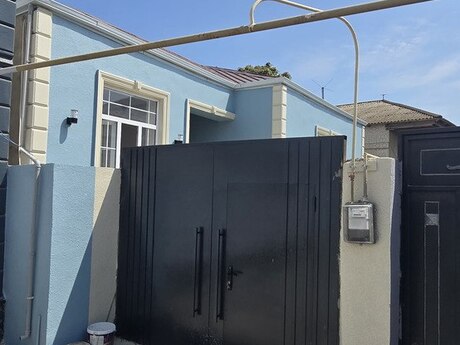 4 otaqlı həyət evi, 90 m², Binə: 110 000 ₼ 2