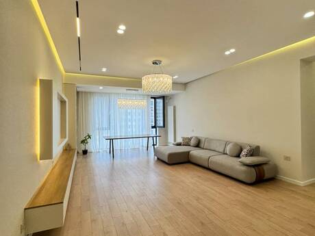Elan №6381098 - Bakı, Koroğlu m., 3 otaqlı, 134 m², 13/16 mərtəbə