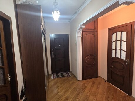 Объявление №6381108 - Баку, м. Ази Асланов, 3-комн., 85 м², 8/9 этаж