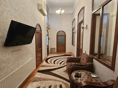Elan №6381232 - Bakı, İçəri Şəhər m., 3 otaqlı, 120 m², 3/4 mərtəbə