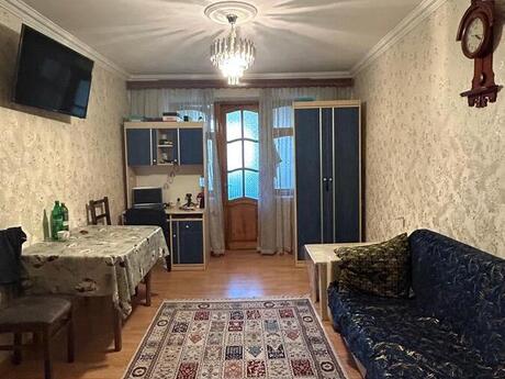 Elan №6381288 - Bakı, Xalqlar Dostluğu m., 2 otaqlı, 35 m², 3/5 mərtəbə