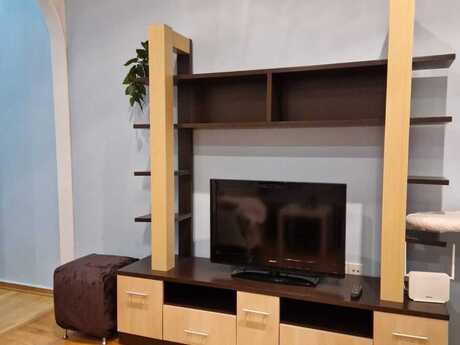 Объявление №6381357 - Баку, Насиминский  р., 1-комн., 45 м², 4/5 этаж