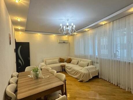 Объявление №6381463 - Баку, пос. Бакиханова, 4-комн., 145 м², 11/18 этаж