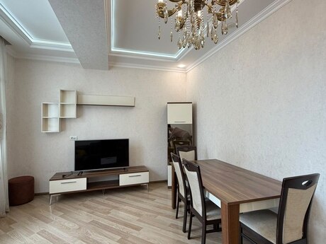 3 otaqlı yeni tikili - Bakıxanov q. - 100 m²