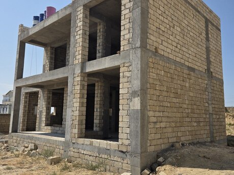 5 otaqlı həyət evi, 233 m², Novxanı: 400 000 ₼ 2