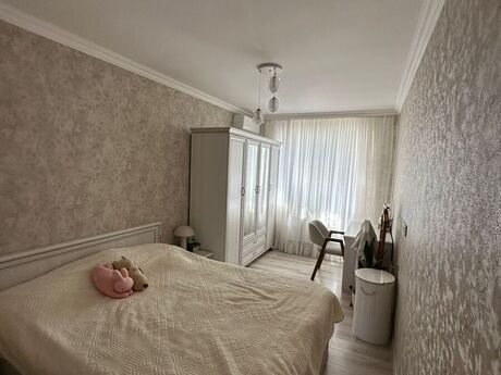 4 otaqlı köhnə tikili - Nizami r. - 110 m²