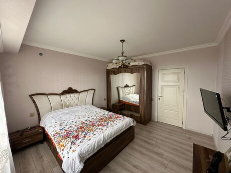 4 otaqlı köhnə tikili - Nizami r. - 110 m²