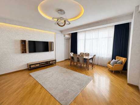 Объявление №6381526 - Баку, м. Кара Караев, 3-комн., 115 м², 4/17 этаж