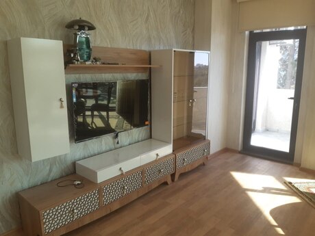 Kirayə 3 otaqlı mənzil, 135 m², Nəriman Nərimanov: 1 350 ₼/ay 3
