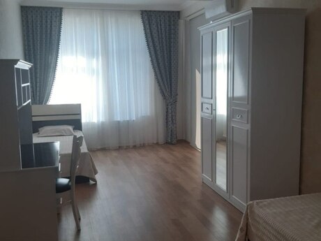 Kirayə 3 otaqlı mənzil, 135 m², Nəriman Nərimanov: 1 350 ₼/ay 4