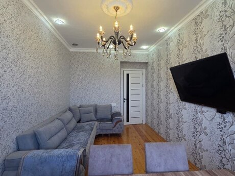 Elan №6381803 - Bakı, İnşaatçılar m., 4 otaqlı, 110 m², 18/18 mərtəbə