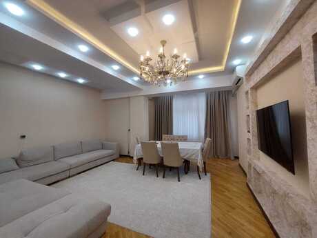Elan №6382074 - Bakı, Memar Əcəmi m., 4 otaqlı, 174 m², 5/10 mərtəbə