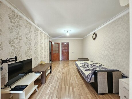 Объявление №6382066 - Баку, м. Иншаатчылар, 3-комн., 65 м², 3/5 этаж