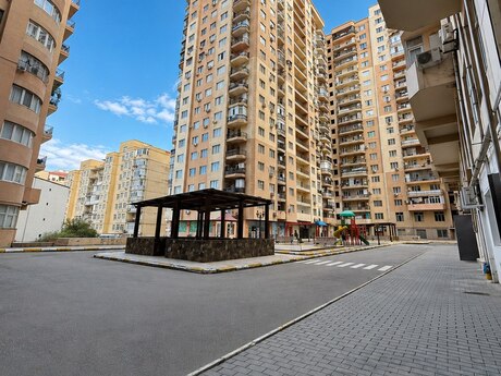 Объявление №6382138 - Баку, пос. Ени Ясамал, 2-комн., 60 м², 4/20 этаж