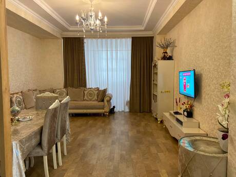 3 otaqlı mənzil, 90 m², Əhmədli: 242 000 ₼ 2