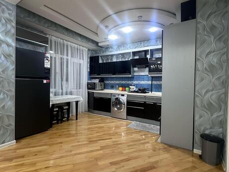 Продаётся 3-комнатная квартира в новостройке, Həzi Aslanov, 107 м², 236 000 AZN, фото 2 / 11