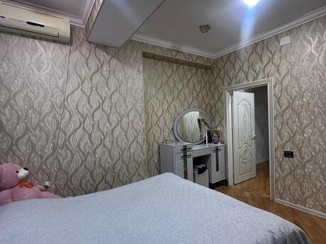 Продаётся 3-комнатная квартира в новостройке, Həzi Aslanov, 107 м², 236 000 AZN, фото 5 / 11