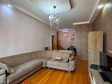 5 otaqlı həyət evi, 345 m², Səbail: 460 000 ₼ 5