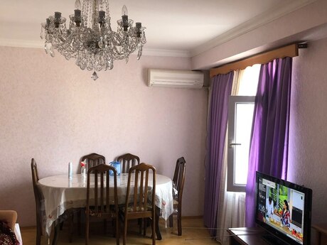 2 otaqlı köhnə tikili - Qara Qarayev m. - 48 m²