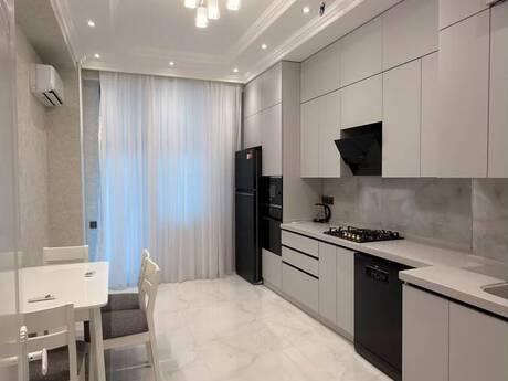 Аренда: 3-комнатная квартира, 148 м², Zümrüd Residence: 2 500 ₼/мес 2
