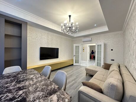 Kirayə 4 otaqlı mənzil, 160 m², Ağ şəhər: 2 500 ₼/ay 2