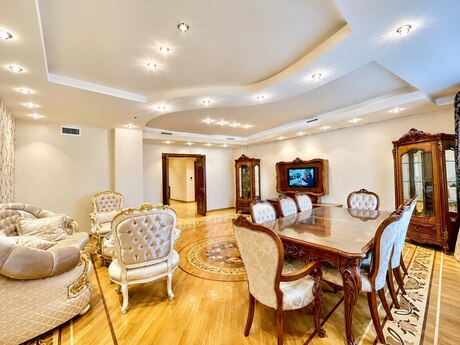 7 otaqlı mənzil, 350 m², Gənclik: 799 000 ₼ 3