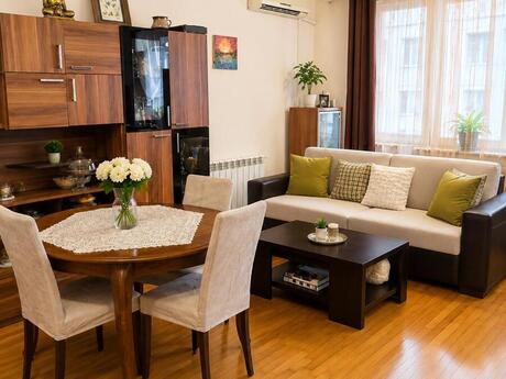 Elan №6382322 - Bakı, Şah İsmayıl Xətai m., 2 otaqlı, 55 m², 5/5 mərtəbə