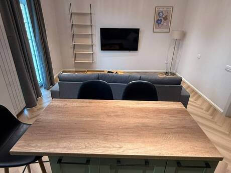 3-room apartment for rent, 80 m², Ağ şəhər: 2 200 ₼/mo 5