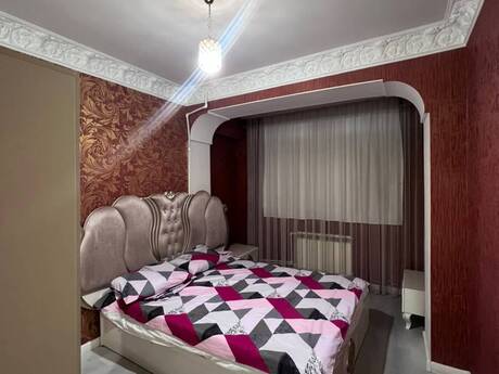 2-комн. вторичка - м. Азадлыг проспекти - 50 м²
