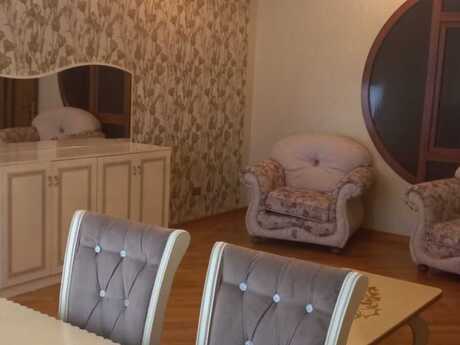Elan №6382432 - Bakı, Azadlıq Prospekti m., 3 otaqlı, 120 m², 8/20 mərtəbə