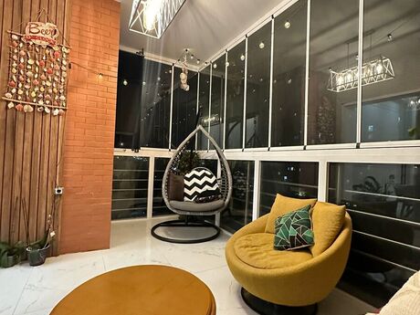 3-комн. новостройка - м. 8 ноября - 174 м²